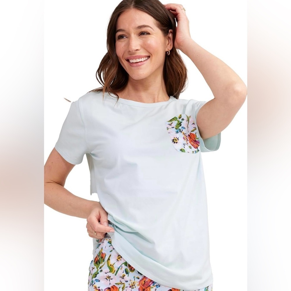 Vera Bradley Floral Pocket Light Blue Women's Top size M